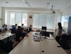 Naša čerstvá absolventka s červeným diplomom Ing. Emília Sokolová prednášala na veľmi aktuálnu tému našim budúcim študentom zo SPŠ stavebná a geodetická Košice