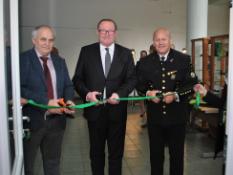 Ceremonial opening of the EDC laboratory