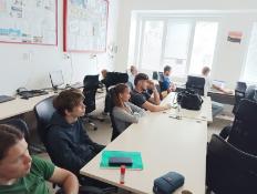 Naša čerstvá absolventka s červeným diplomom Ing. Emília Sokolová prednášala na veľmi aktuálnu tému našim budúcim študentom zo SPŠ stavebná a geodetická Košice
