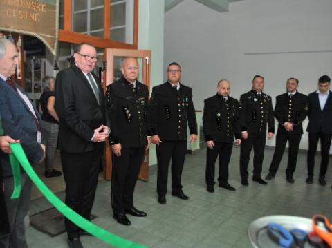 Ceremonial opening of the EDC laboratory